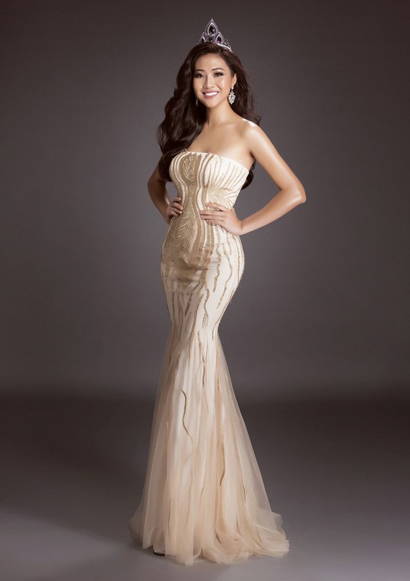 hoa khôi áo dài Trương Diệu Ngọc